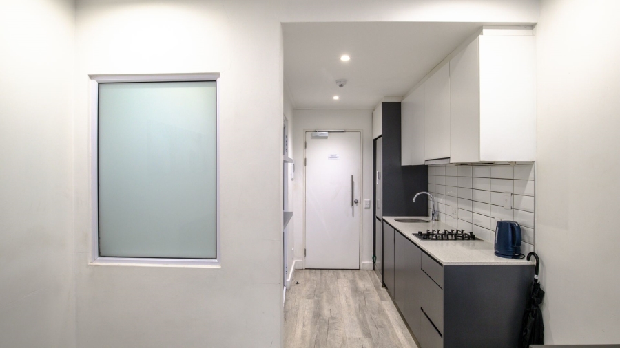 2 Bedroom Property for Sale in Woodstock Western Cape